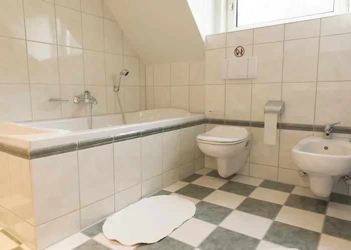 Burg Eltz * Treis-Karden